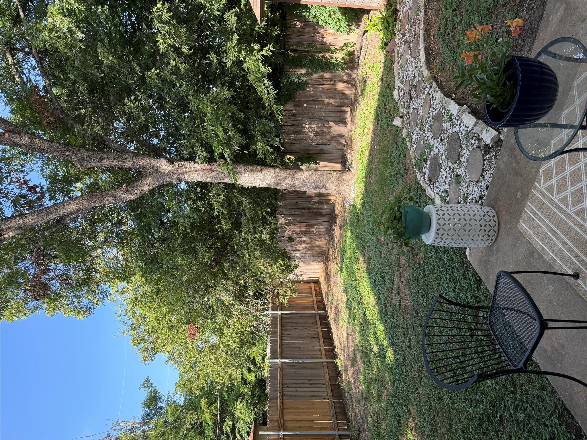 13304 Saddlebrook Trl #a Property Photo 14
