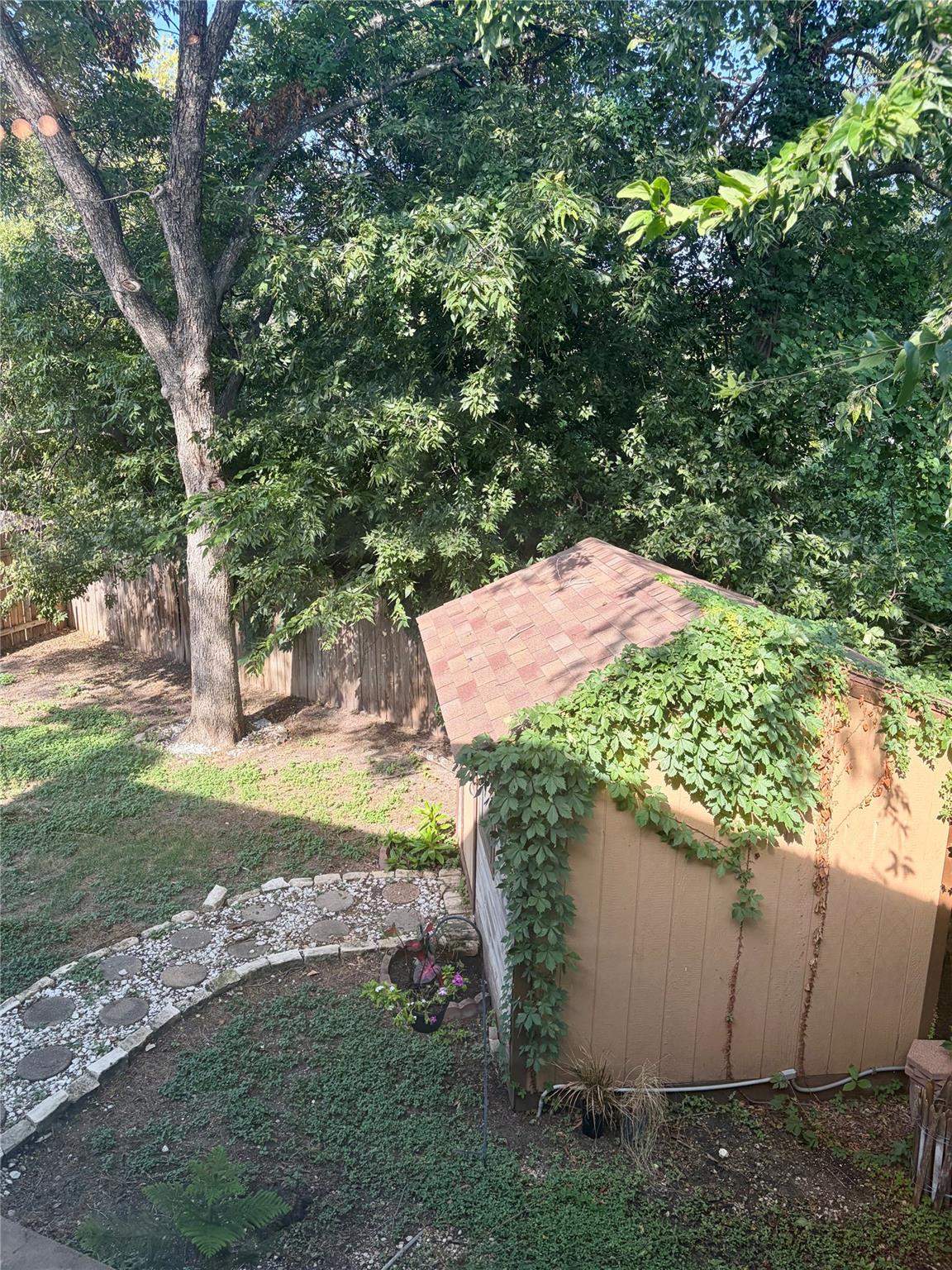 13304 Saddlebrook Trl #a Property Photo 15