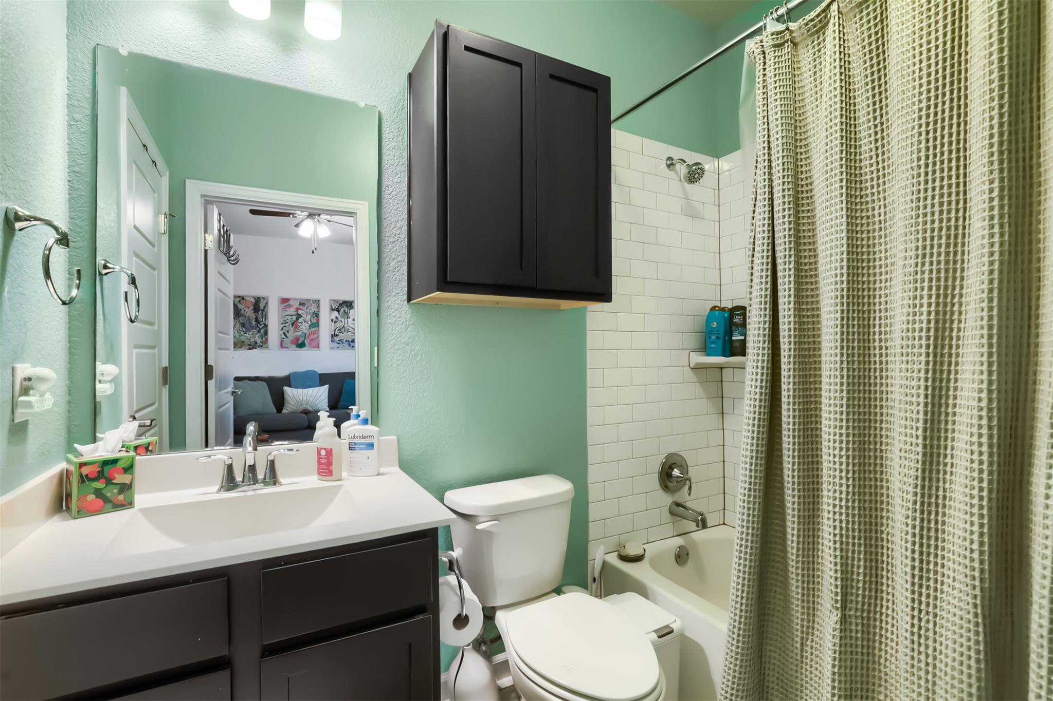 1411 Waterloo Shore Ln #13 Property Photo 16