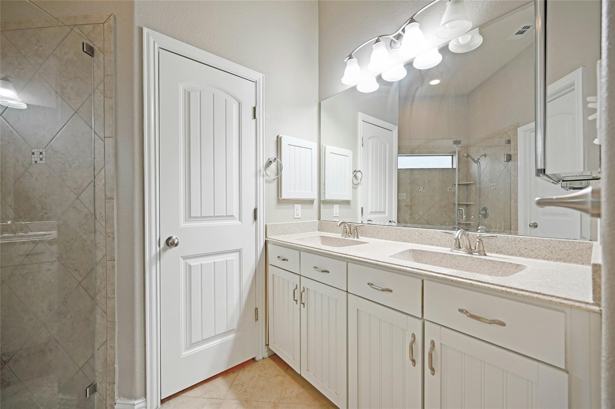 553 Hot Spring Vly Property Photo 13