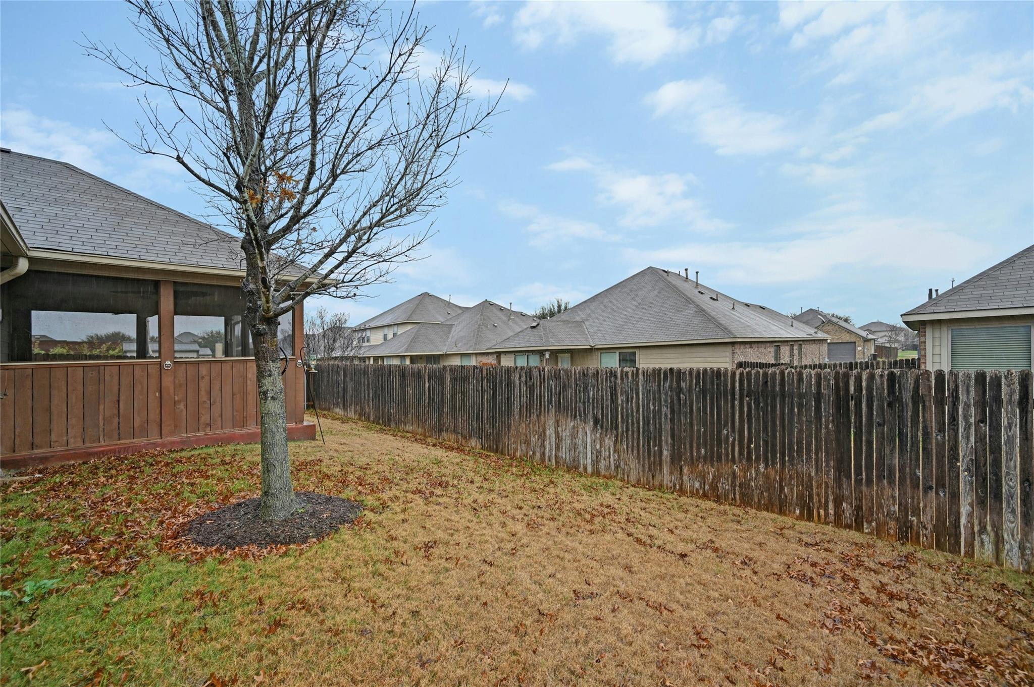 553 Hot Spring Vly Property Photo 23
