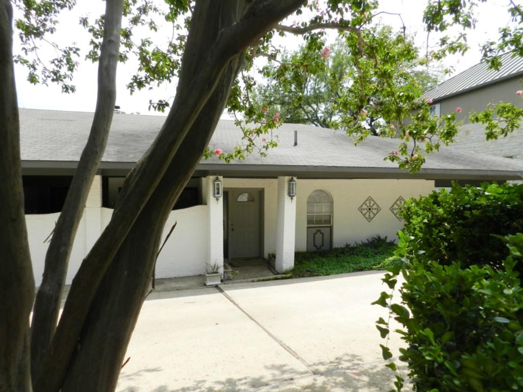 3713 Meredith St Property Photo 1
