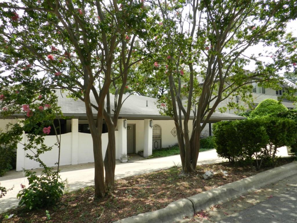 3713 Meredith St Property Photo 2