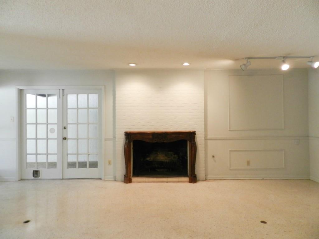 3713 Meredith St Property Photo 7