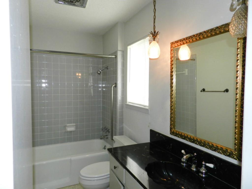3713 Meredith St Property Photo 20