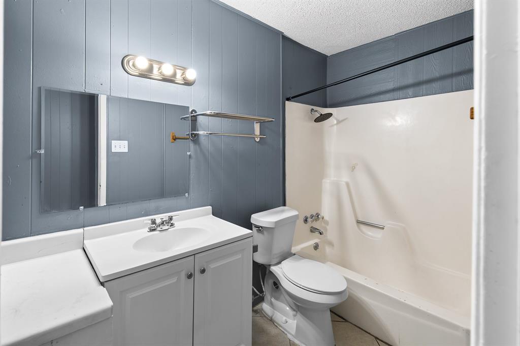 1611 Jones St #6 Property Photo 1