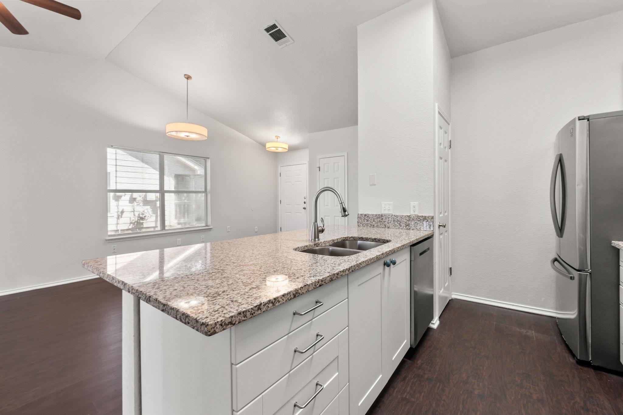 160 Prairie Springs Loop Property Photo 12