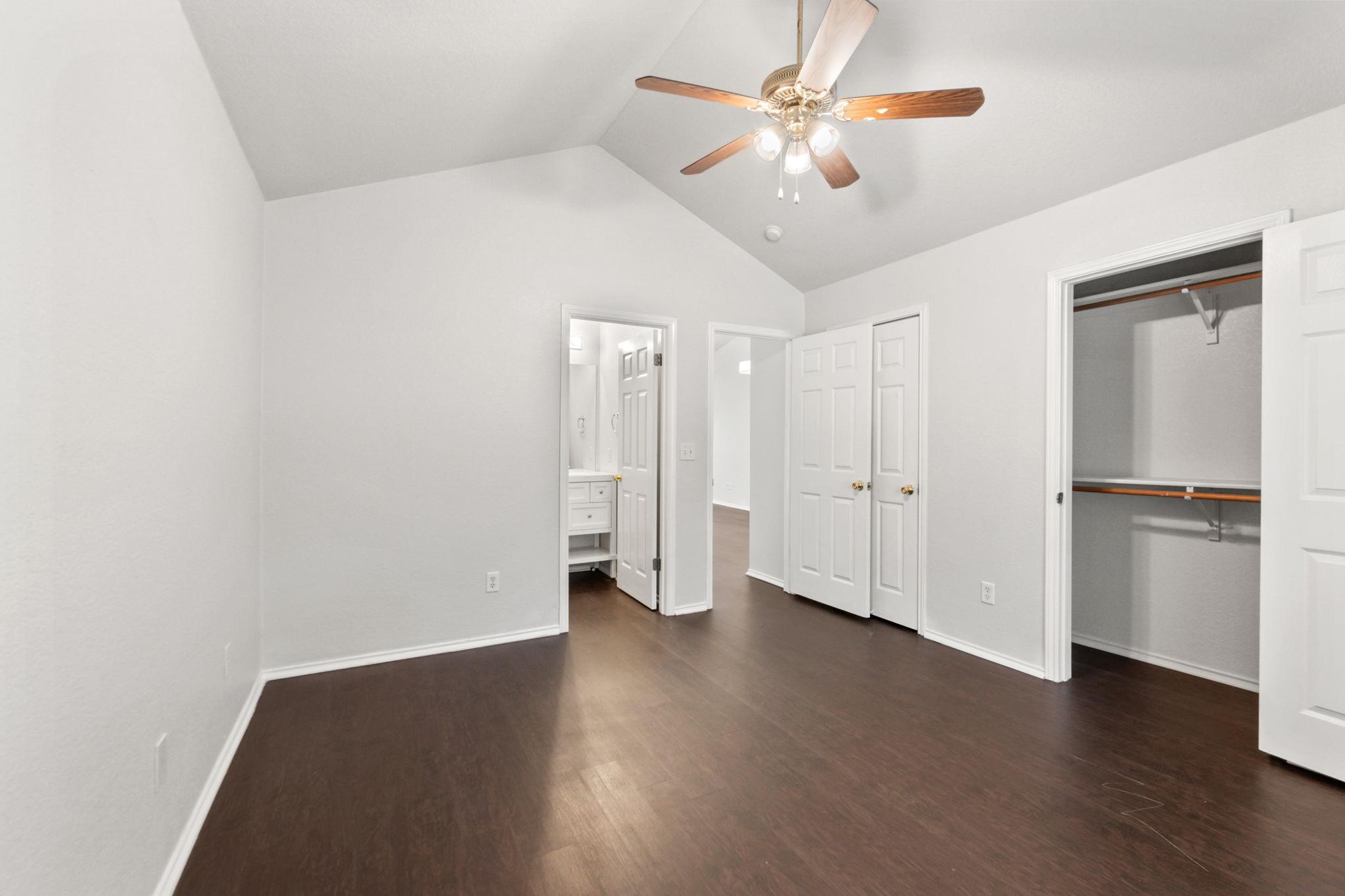160 Prairie Springs Loop Property Photo 17