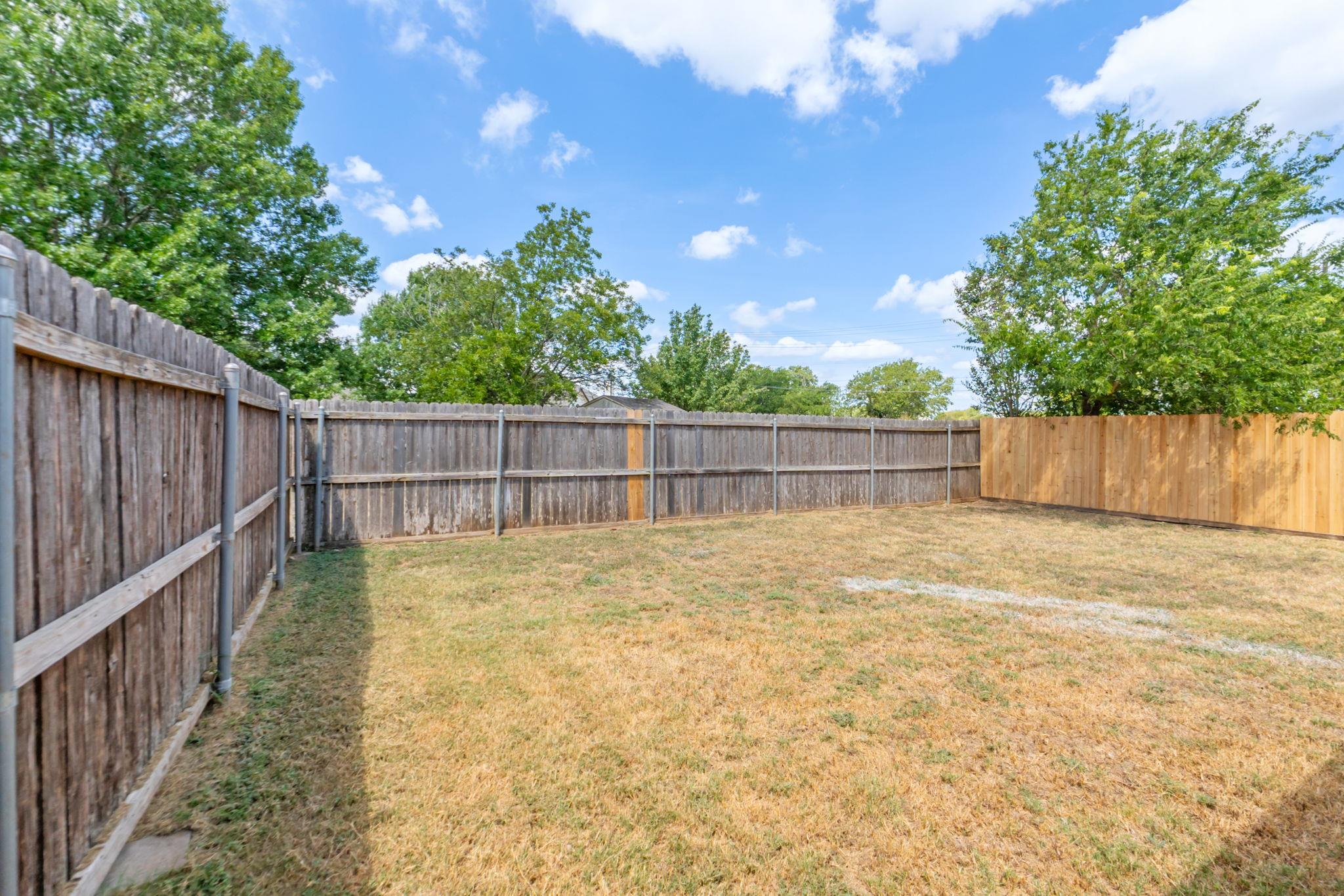 160 Prairie Springs Loop Property Photo 36
