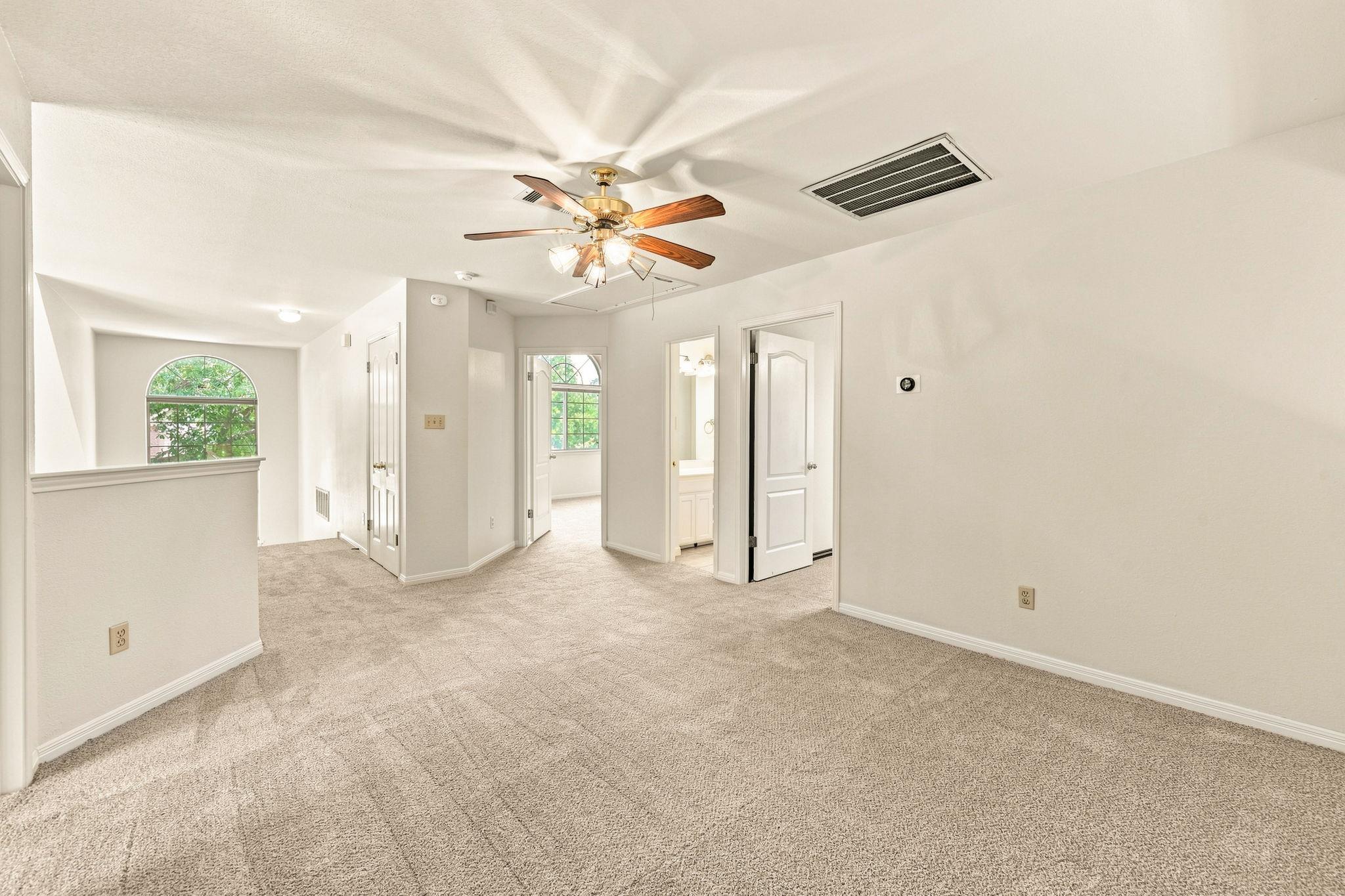 7808 Cheno Cortina Trl Property Photo 17