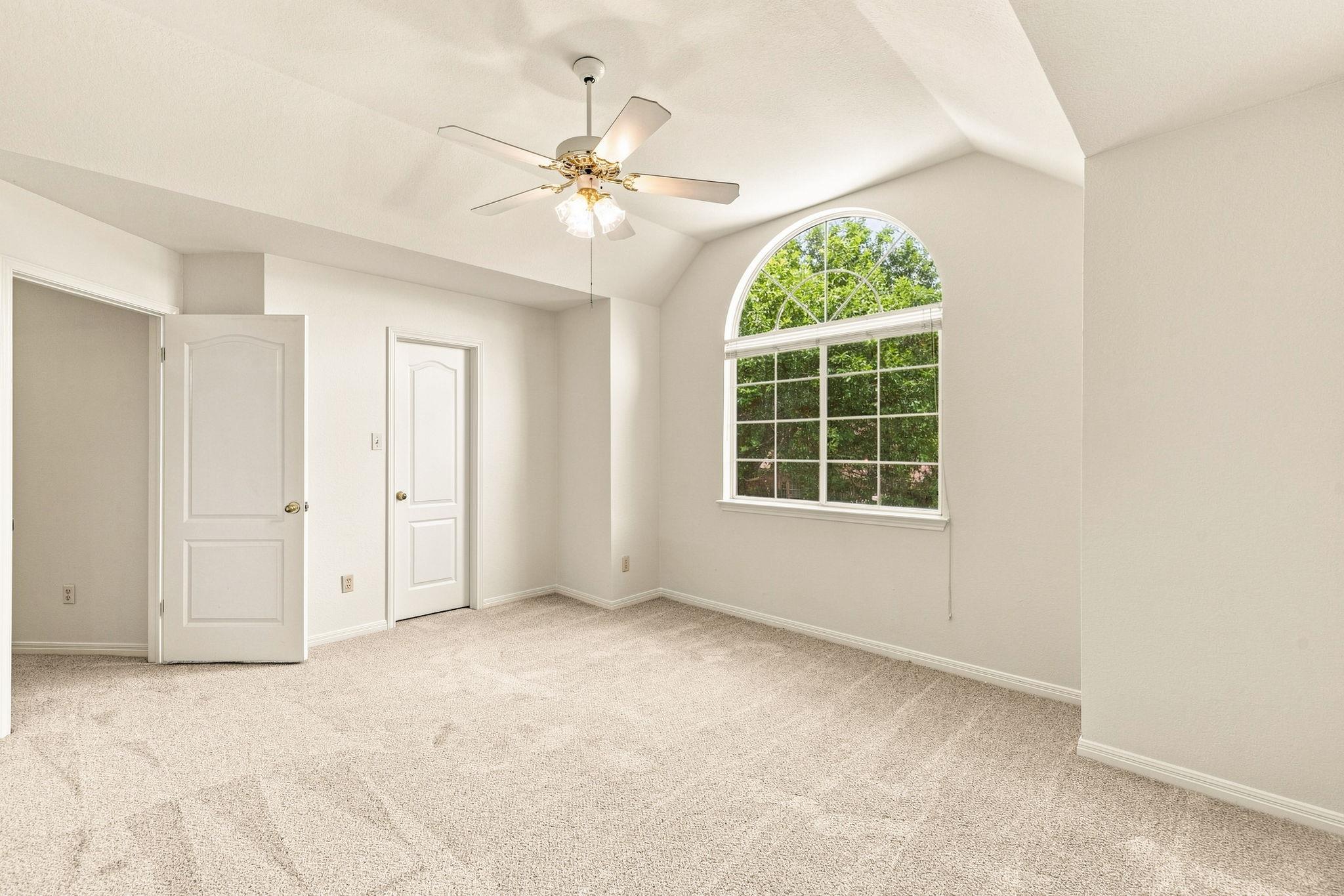 7808 Cheno Cortina Trl Property Photo 19