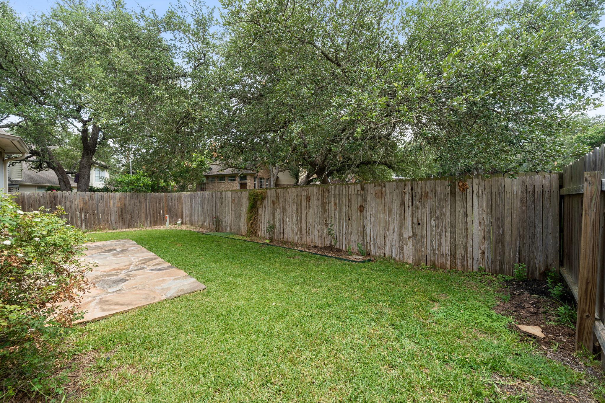 7808 Cheno Cortina Trl Property Photo 28