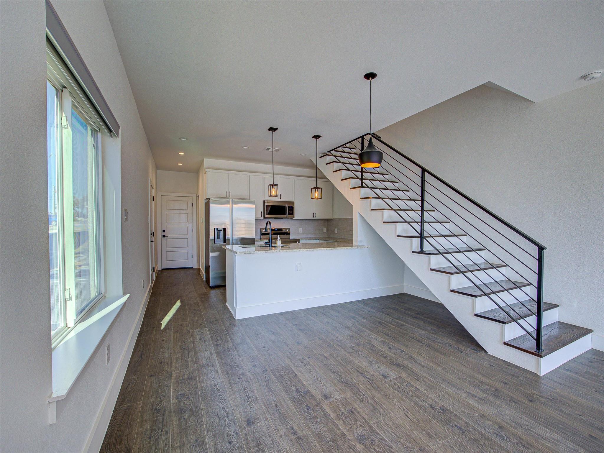 20507 Bonanza St #b Property Photo 15