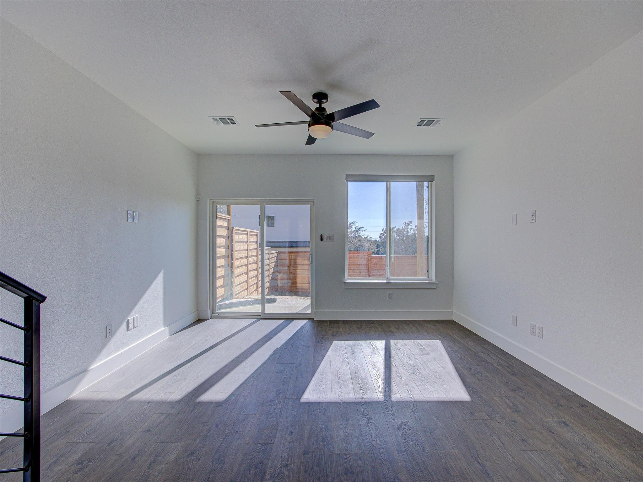 20507 Bonanza St #b Property Photo 16