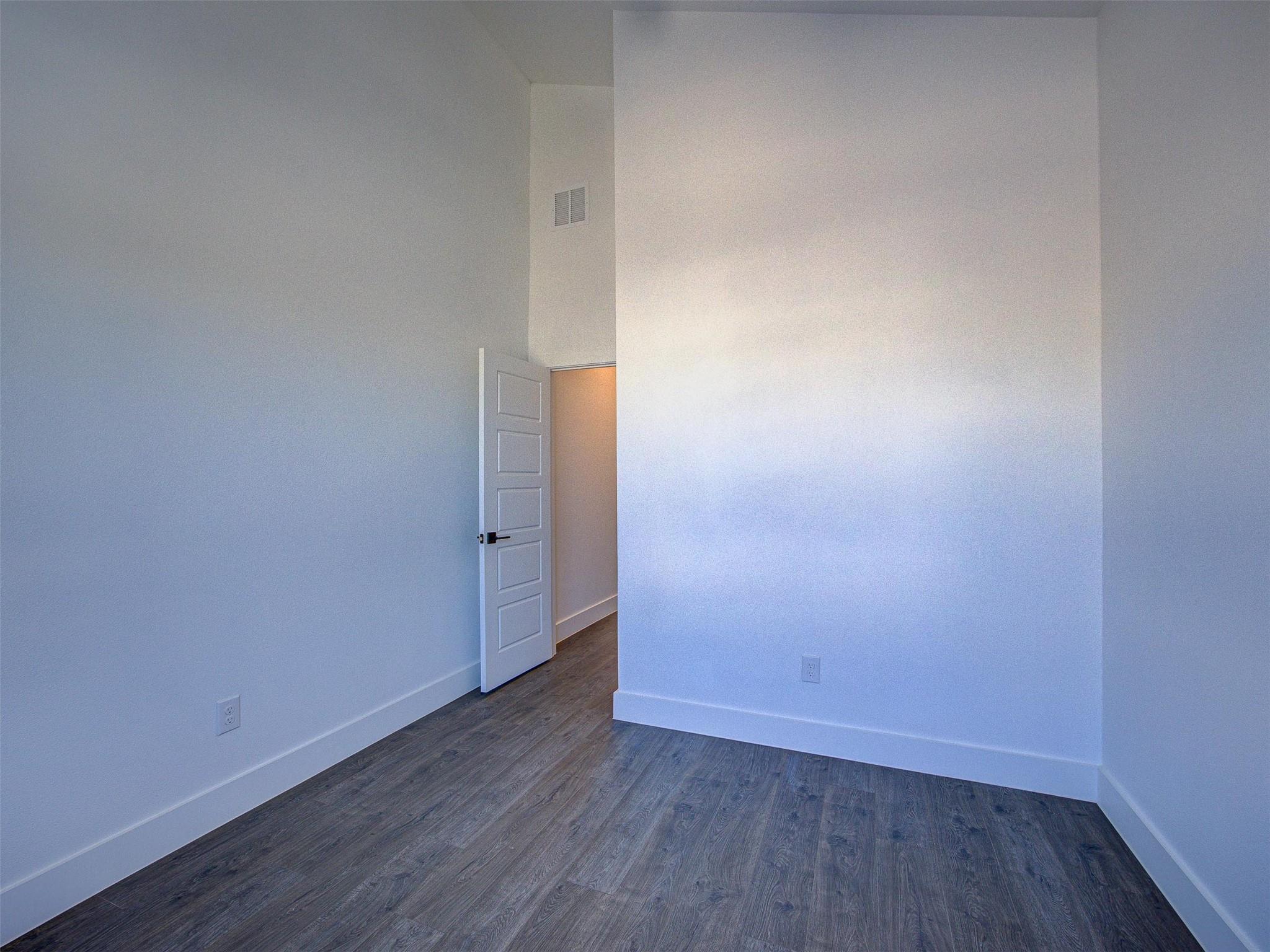 20507 Bonanza St #b Property Photo 21