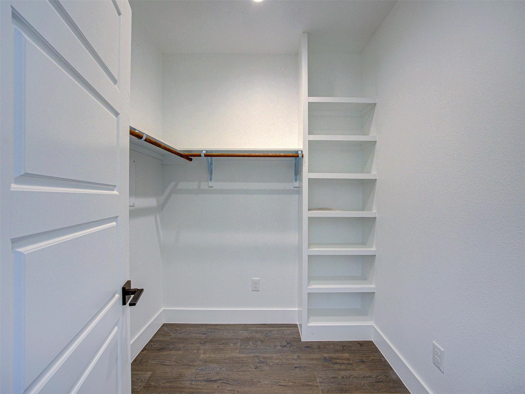 20507 Bonanza St #b Property Photo 25