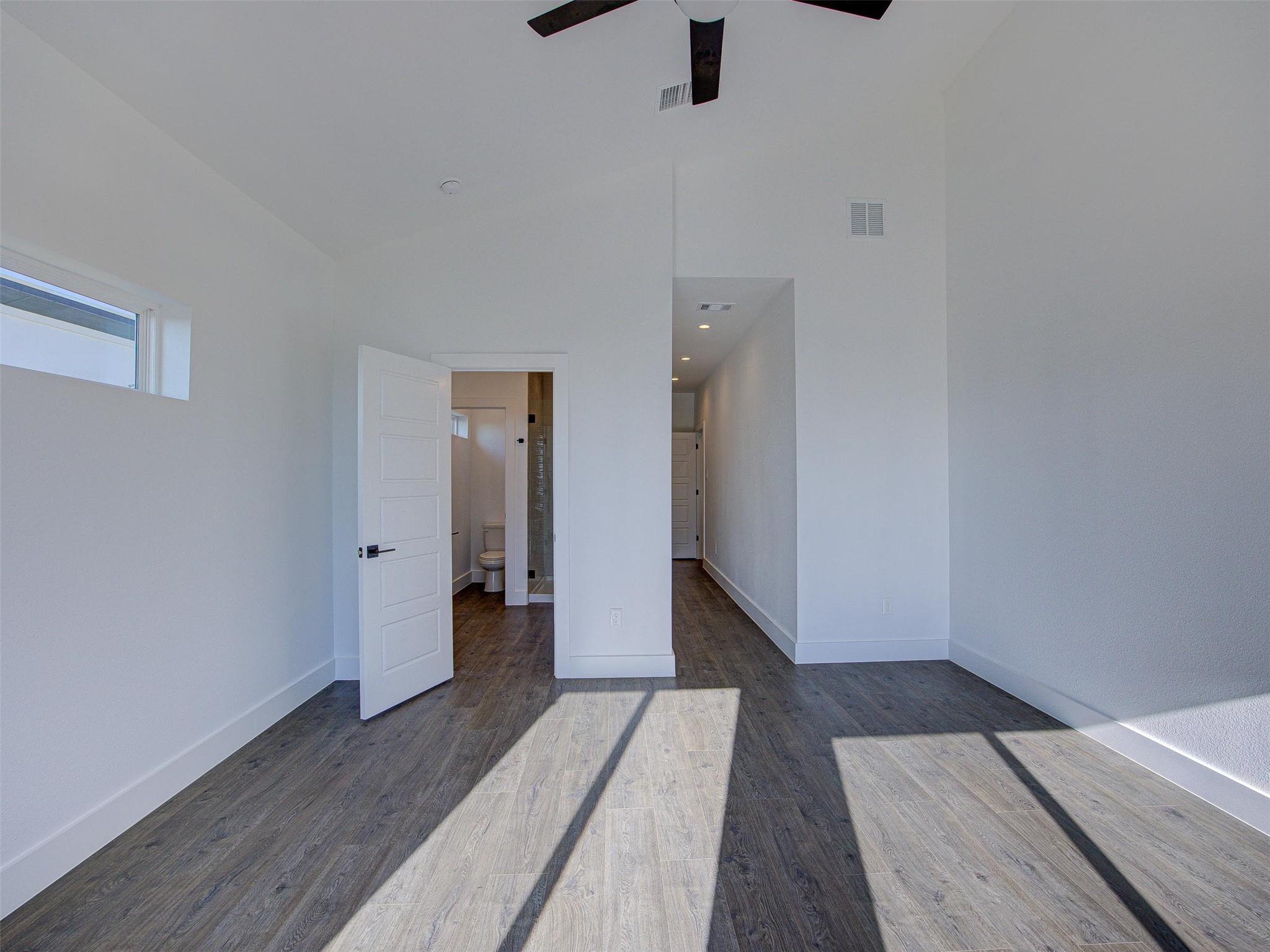 20507 Bonanza St #b Property Photo 28