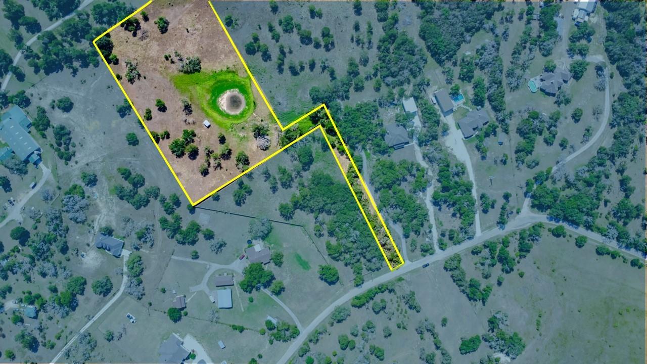 505 Coulter Ct Property Photo 3