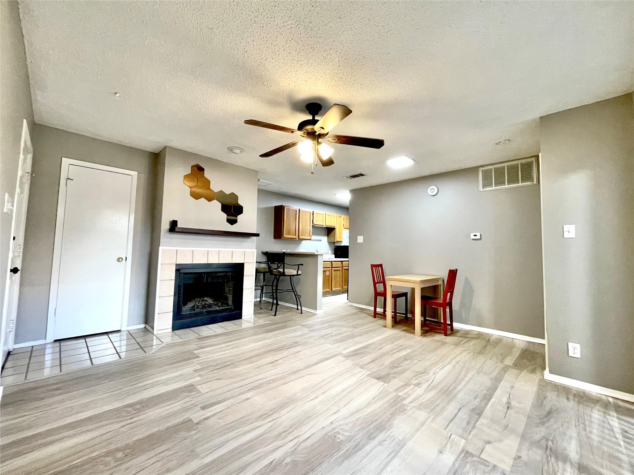 3115 Helms St 104 Property Photo 1