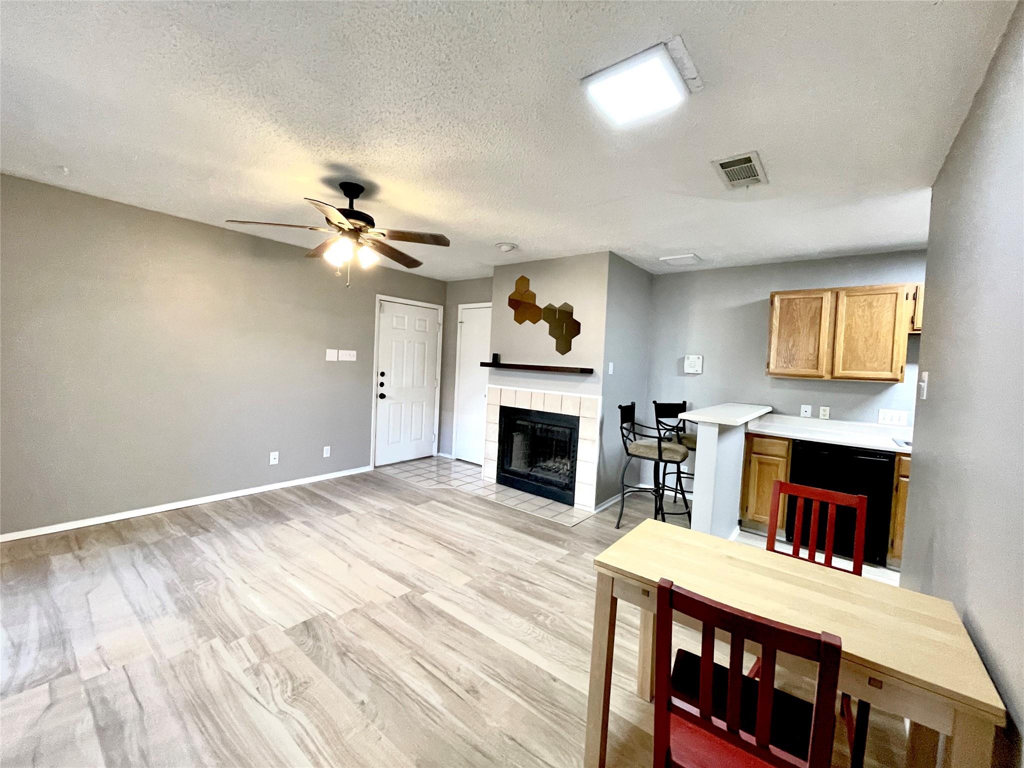 3115 Helms St 104 Property Photo 11
