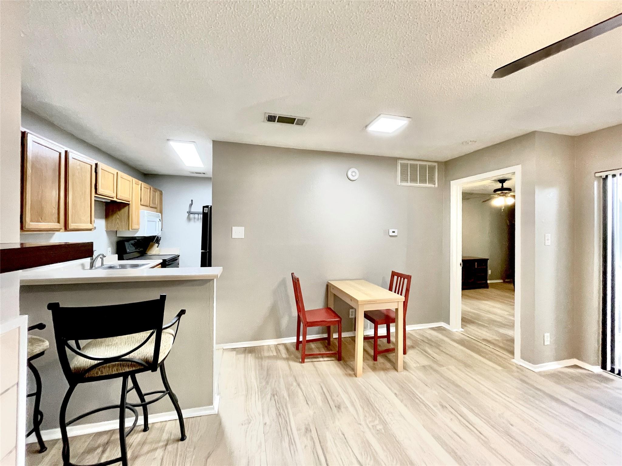 3115 Helms St 104 Property Photo 12