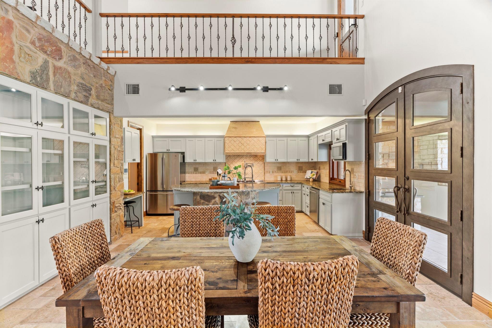 2180 La Ventana Pkwy Property Photo 1