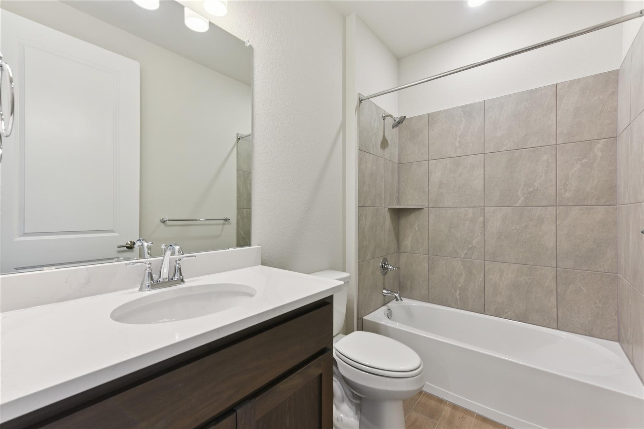 105 Antoinette Way #103 Property Photo 14