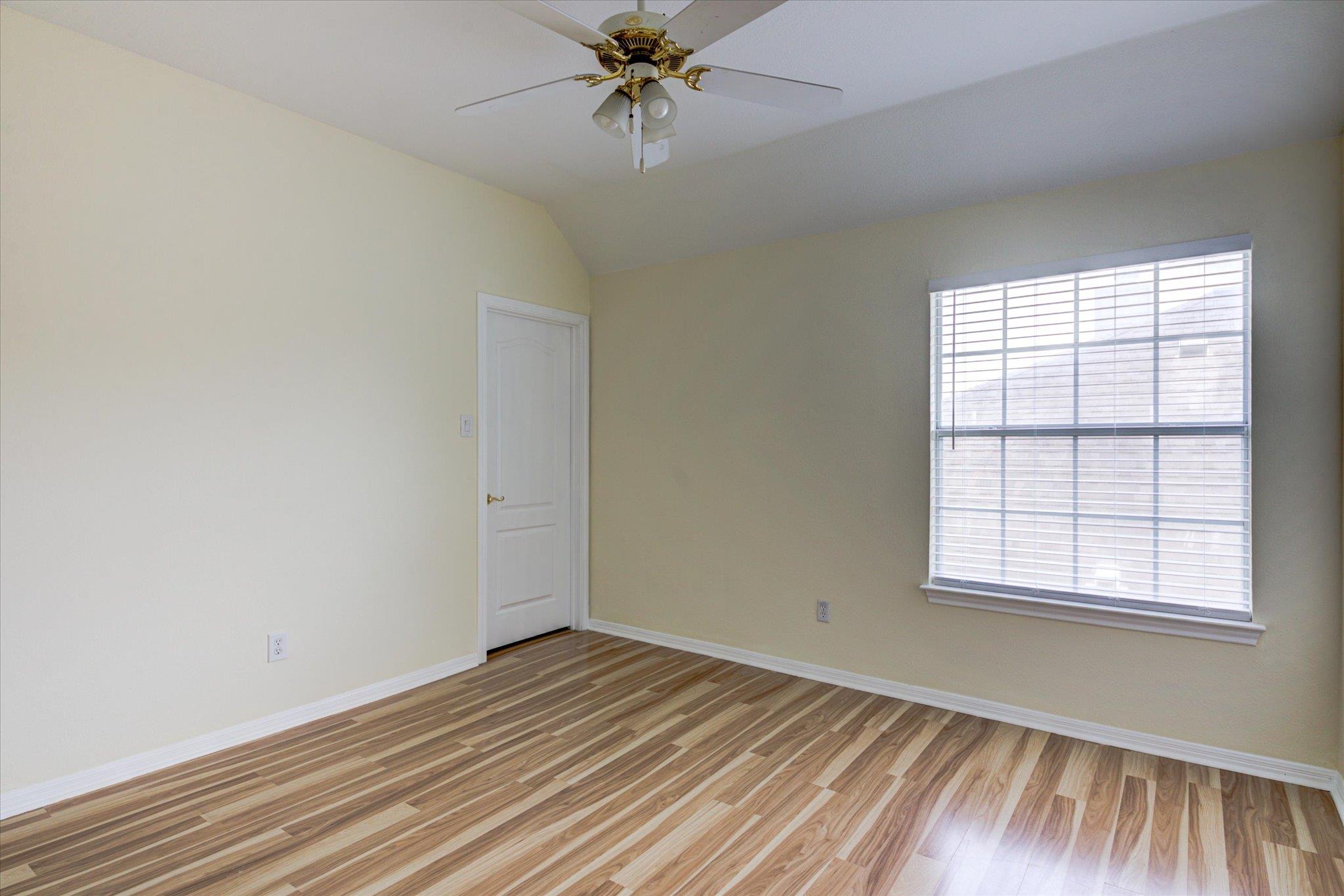 4016 Sable Oaks Dr Property Photo 22