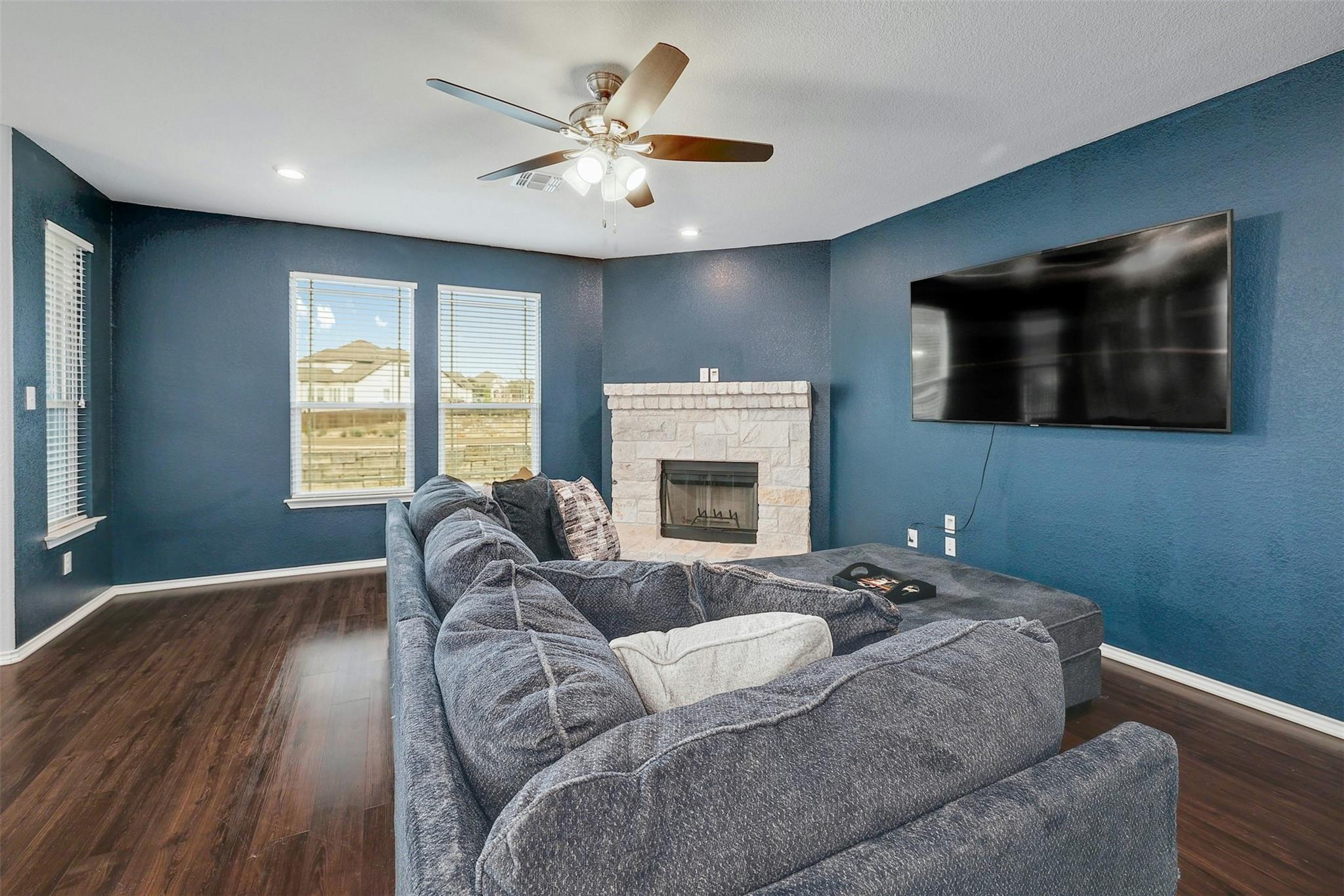 1228 Brenham Ln Property Photo 10