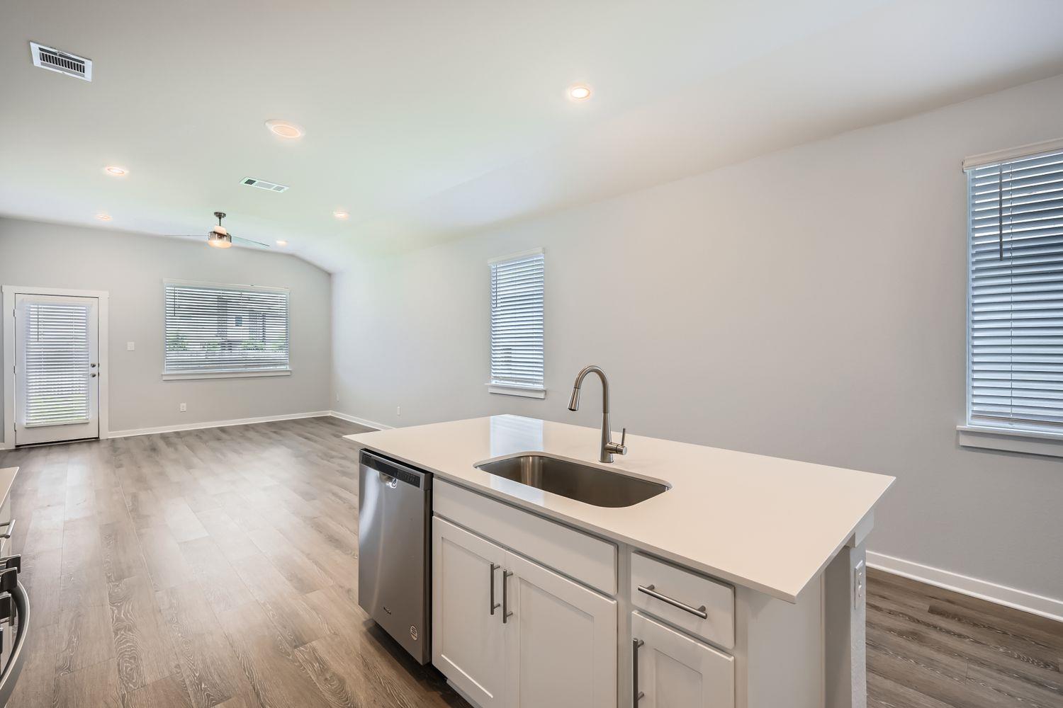222 New Hampton Way Property Photo 11