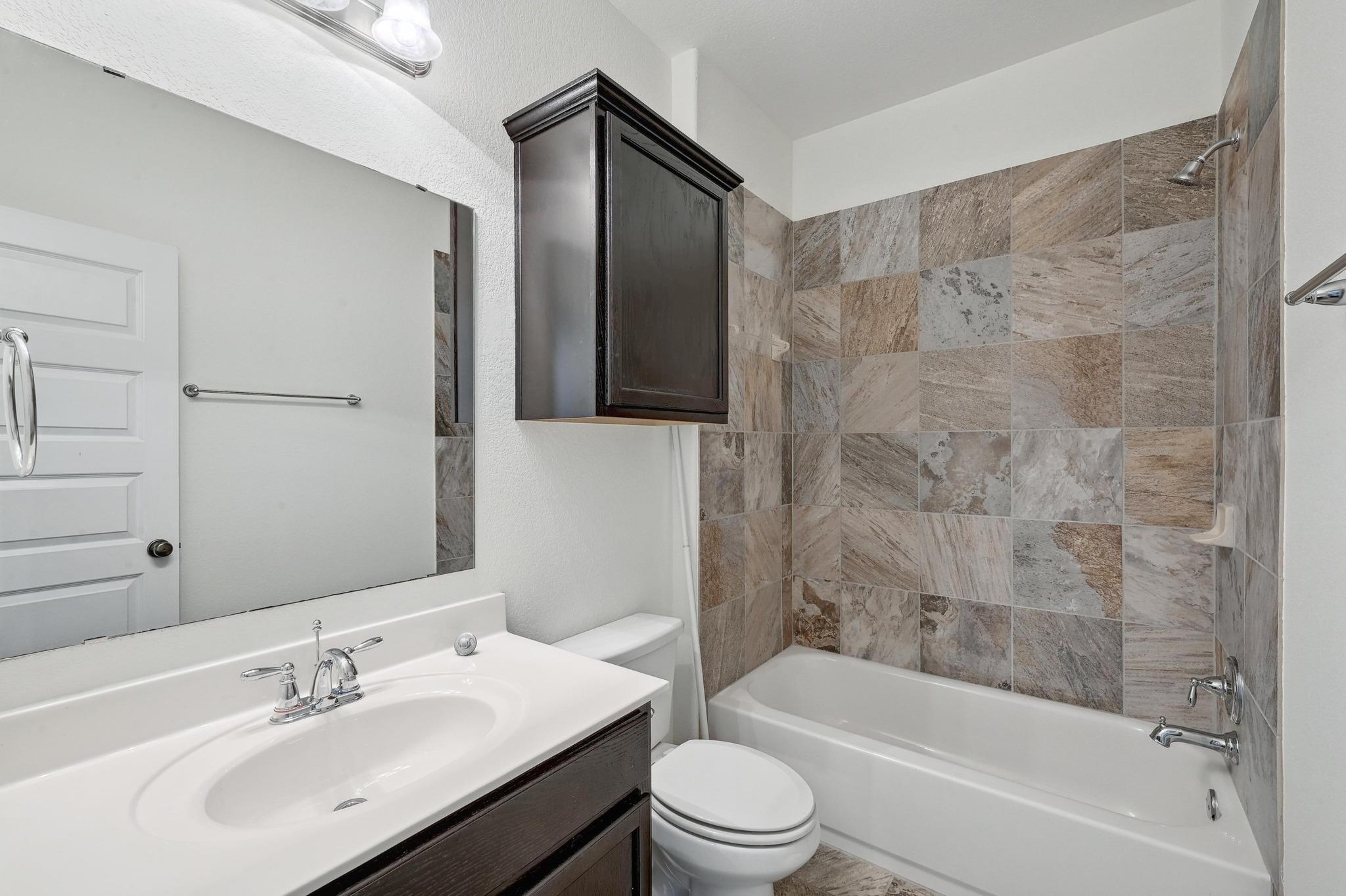 503 S Meadowlark St B Property Photo 10