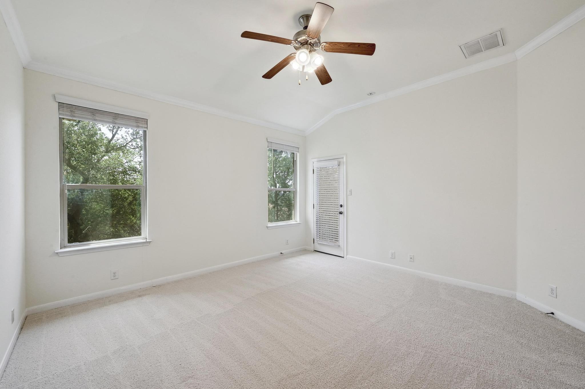 503 S Meadowlark St B Property Photo 16