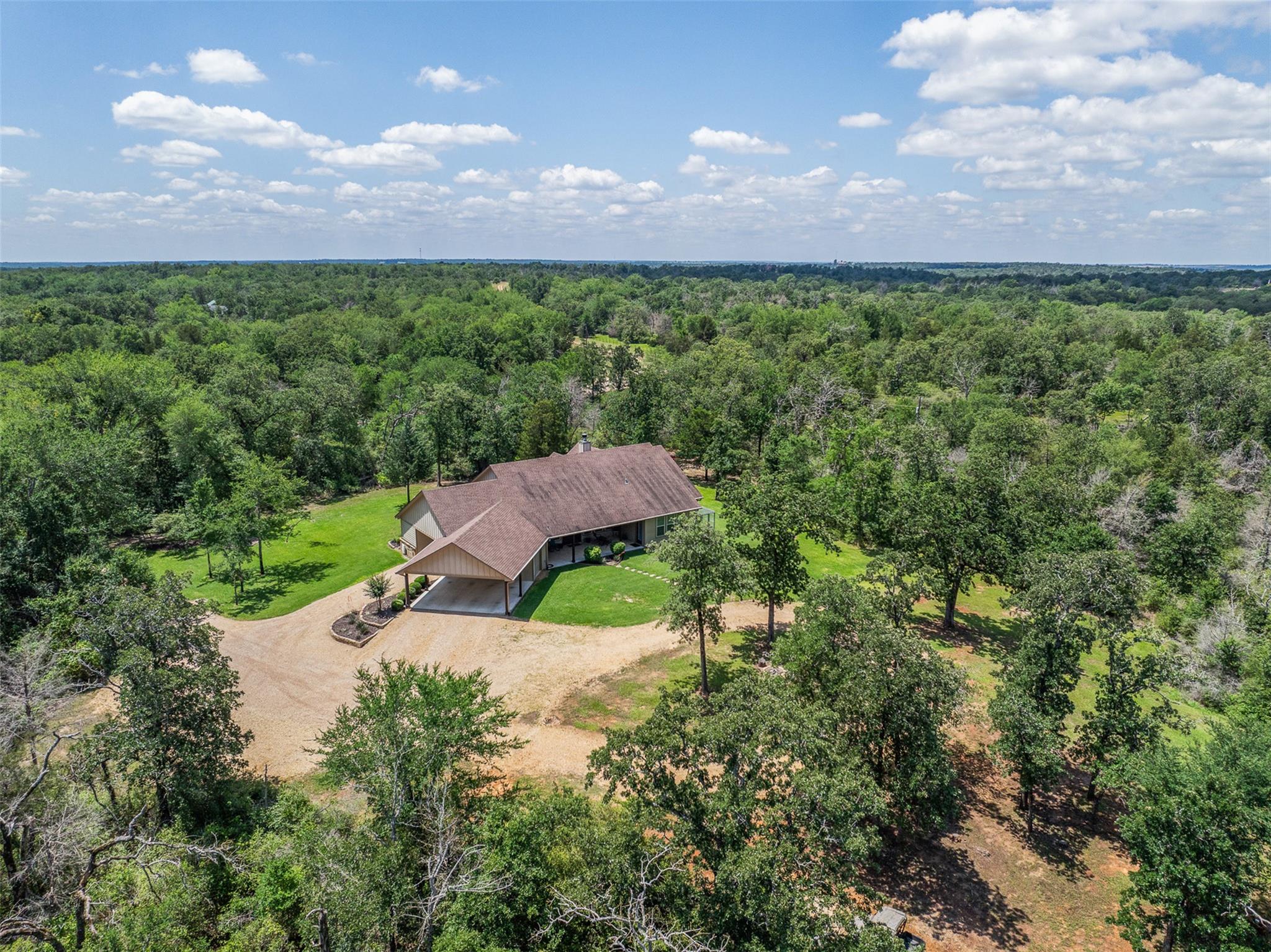 1306 22 Hills Rd Property Photo 13
