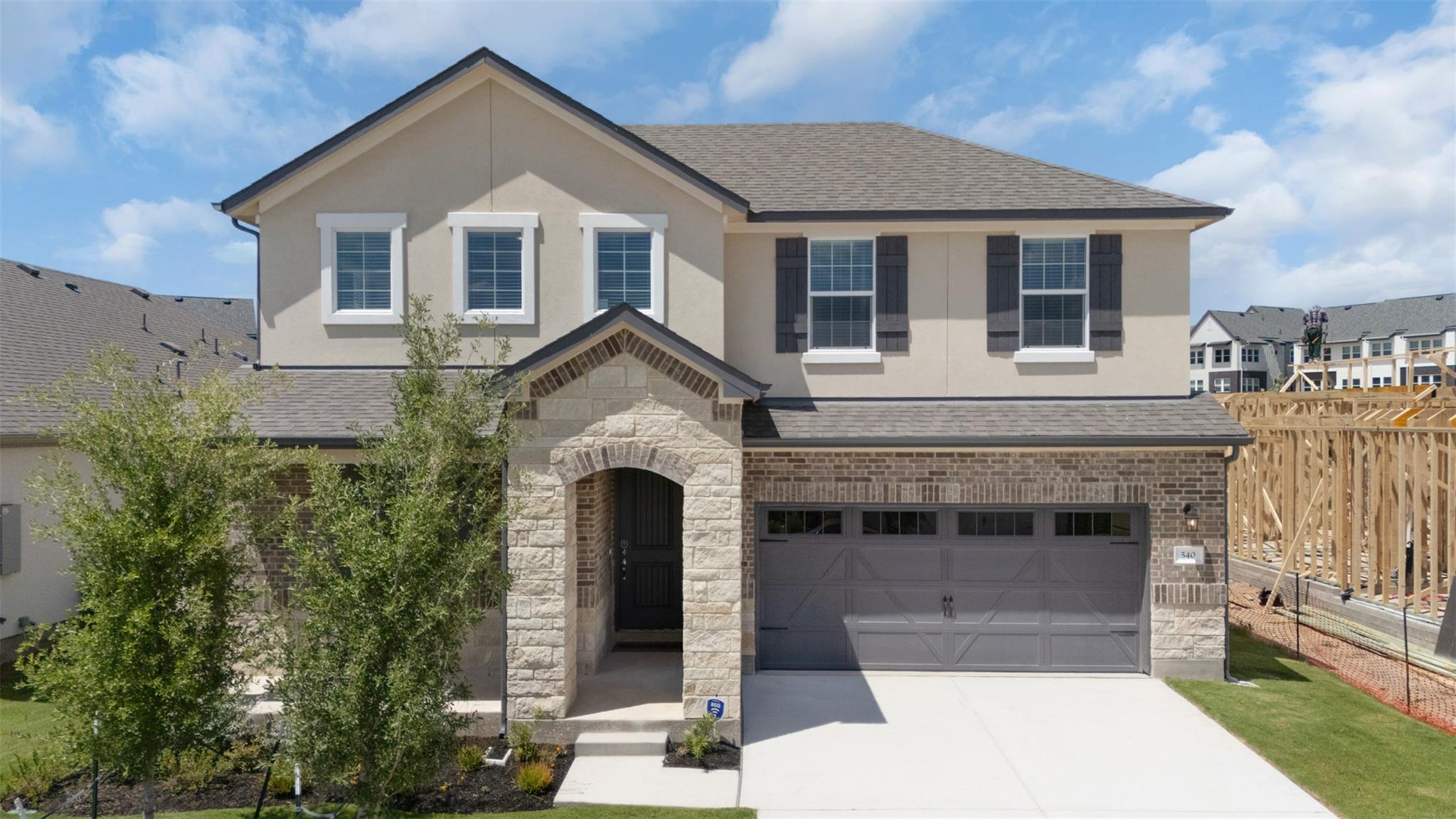 540 Raleigh Dr Property Photo 1