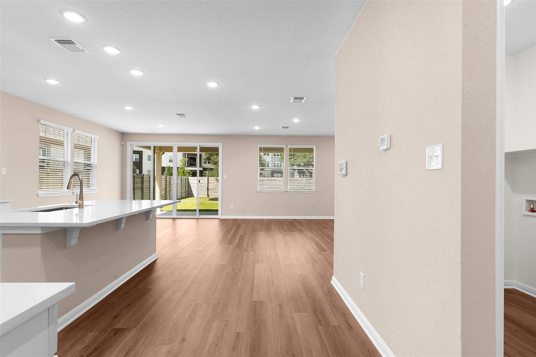 540 Raleigh Dr Property Photo 8