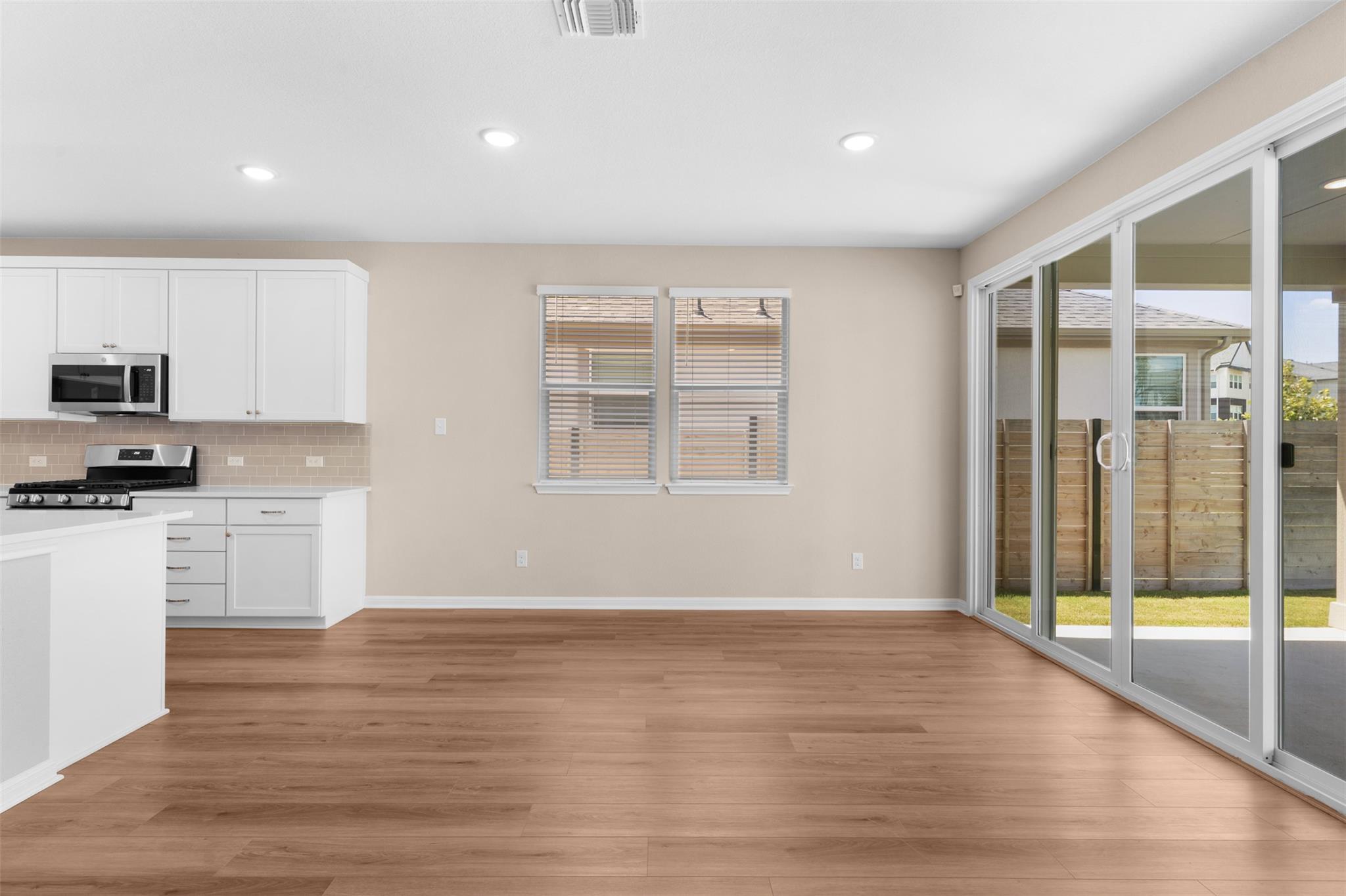 540 Raleigh Dr Property Photo 10