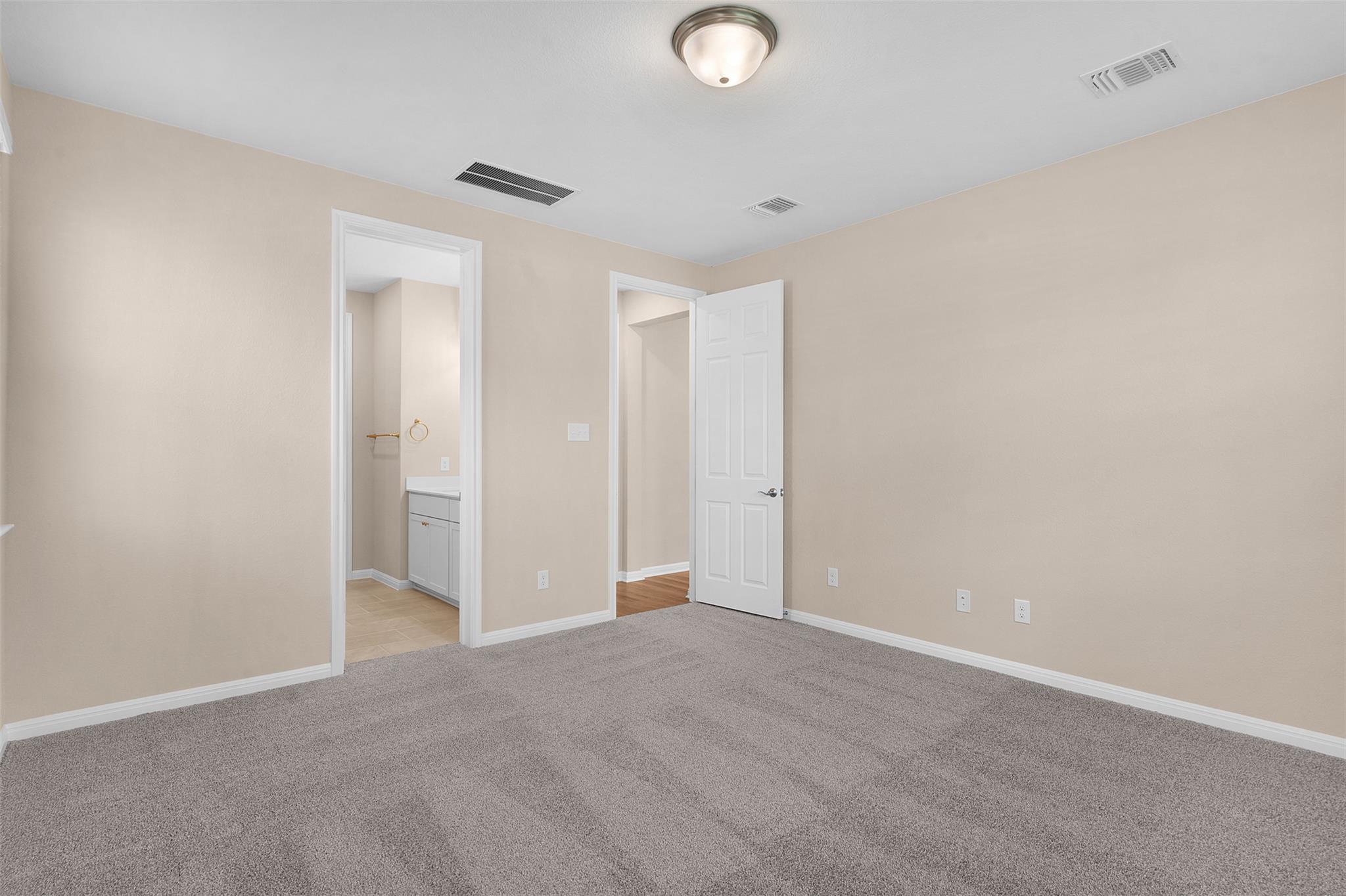 540 Raleigh Dr Property Photo 14