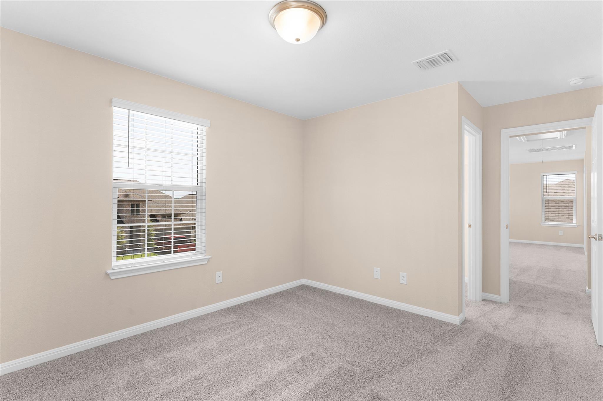 540 Raleigh Dr Property Photo 19