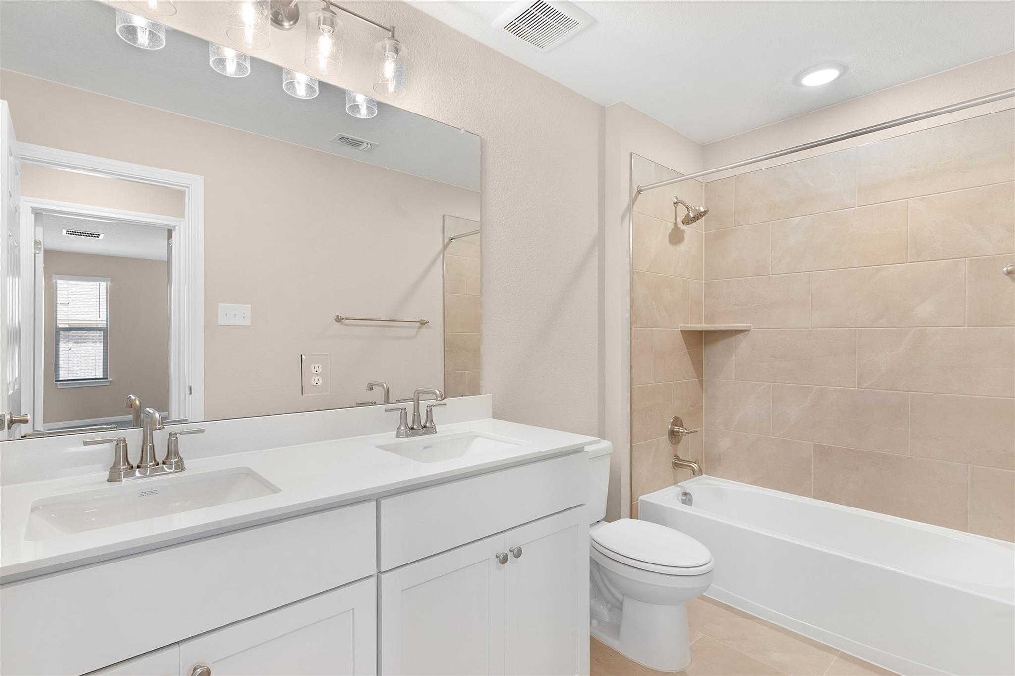 540 Raleigh Dr Property Photo 21