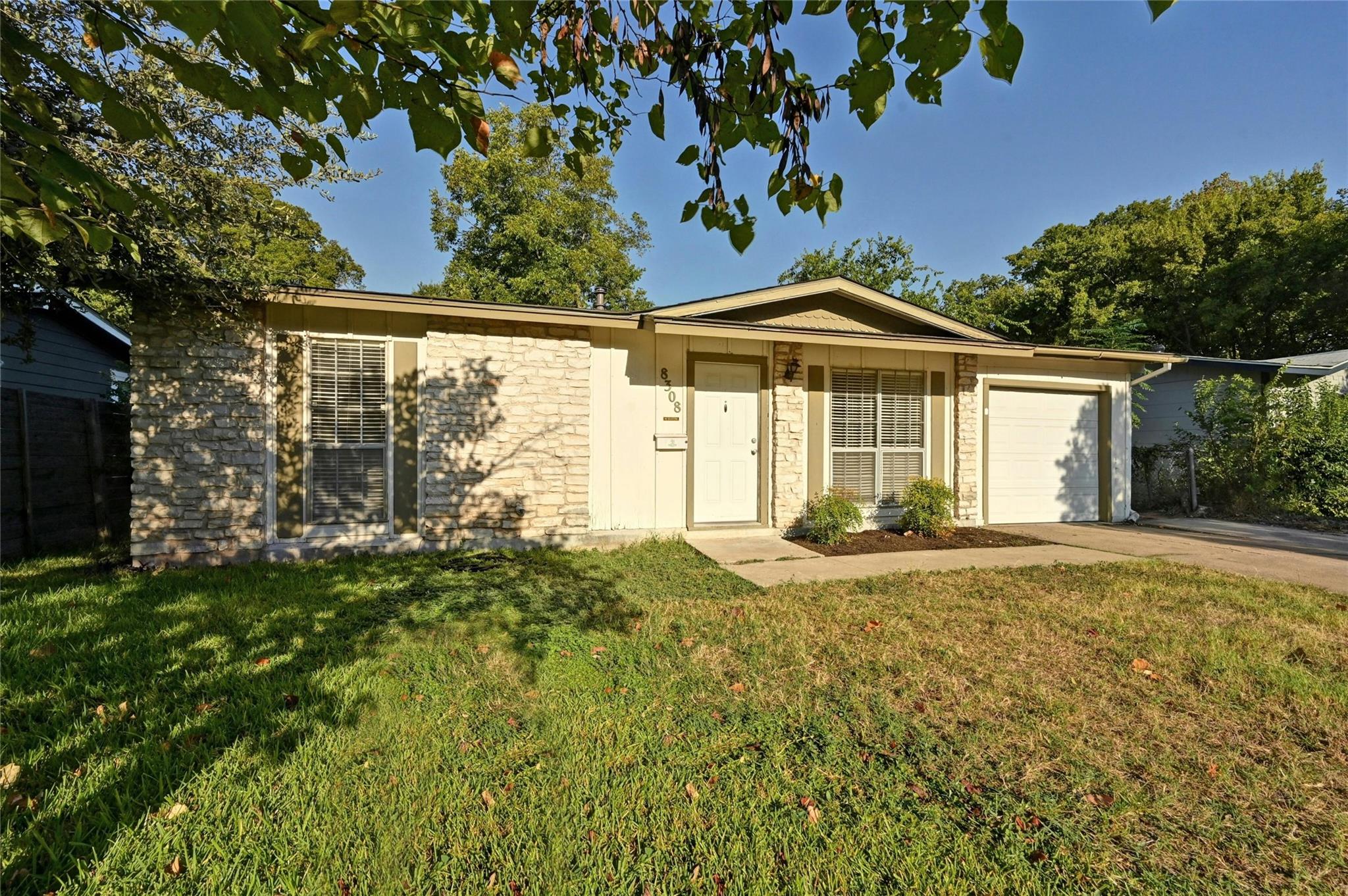 8308 Reeda Ln Property Photo