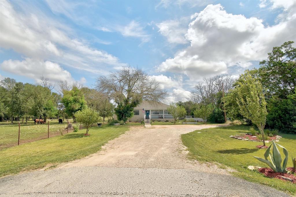 105 Deep Lake Cir Property Photo 7