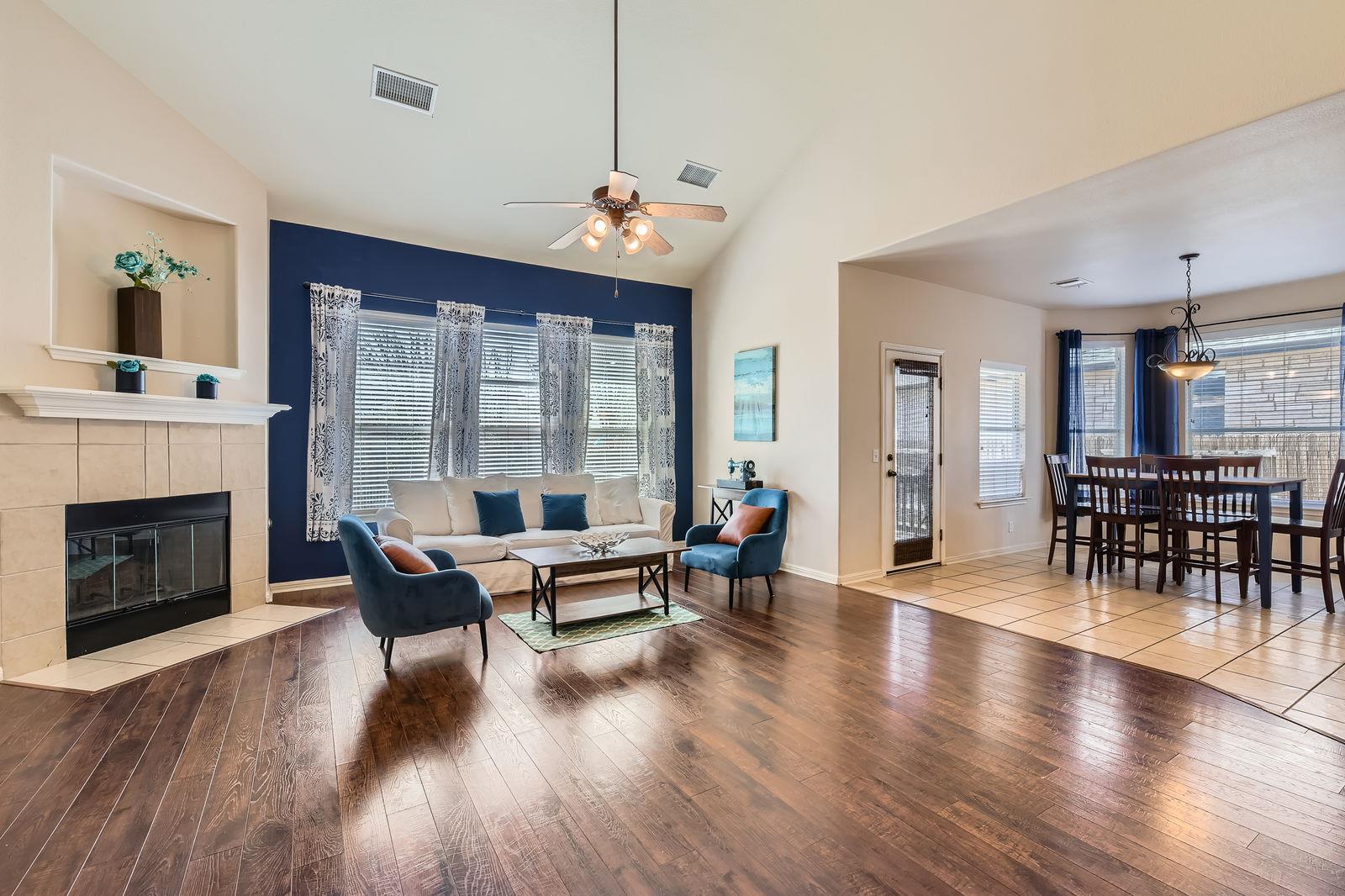 200 Kiras Ct Property Photo 7