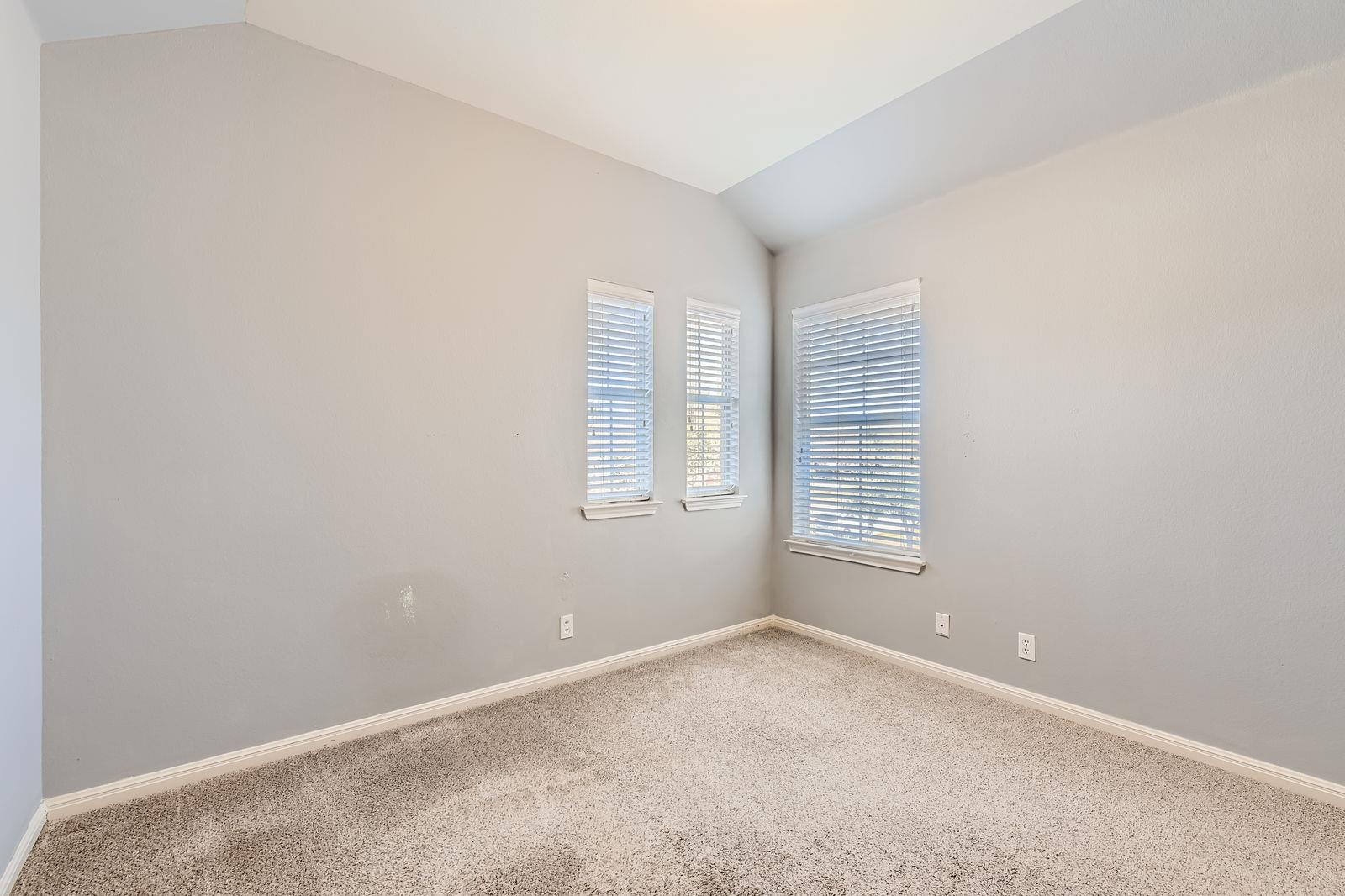200 Kiras Ct Property Photo 23