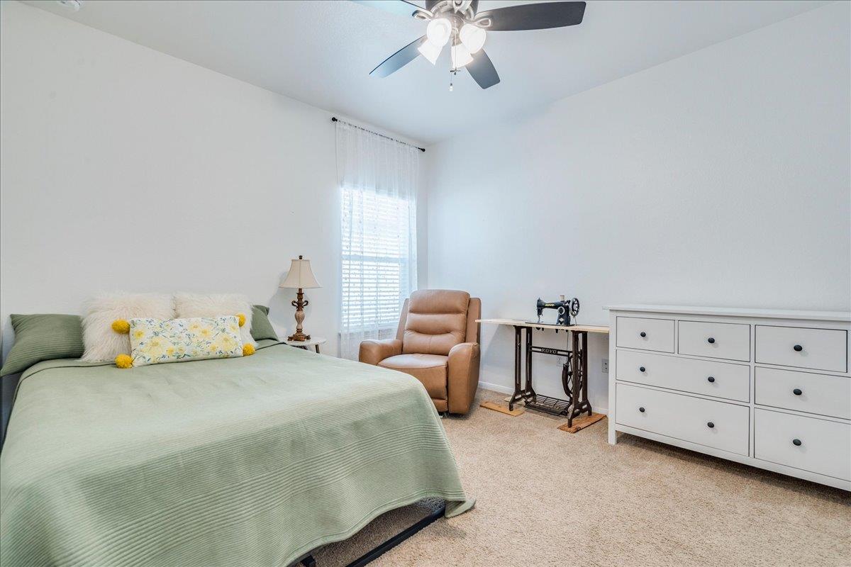 121 Coleto Creek Loop Property Photo 18