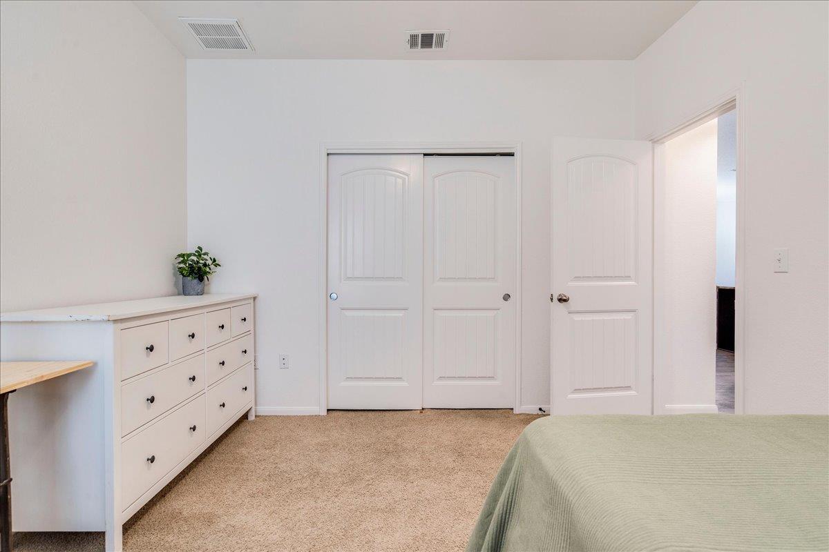 121 Coleto Creek Loop Property Photo 19