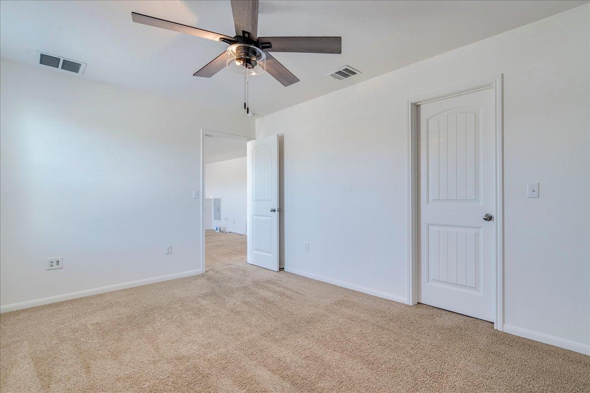 121 Coleto Creek Loop Property Photo 26