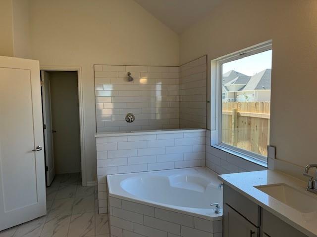 105 Greinert Dr Property Photo 7