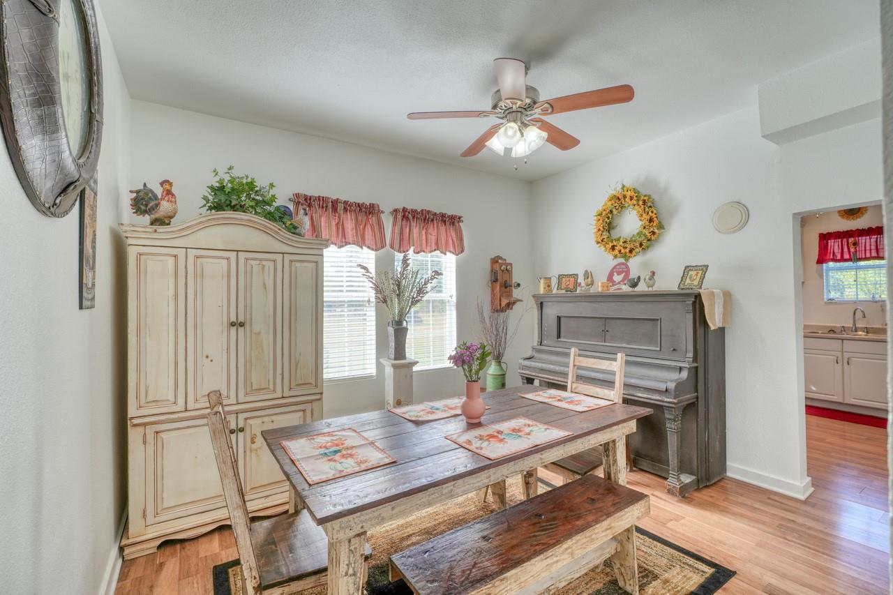 12222 N Fm 487 Property Photo 8