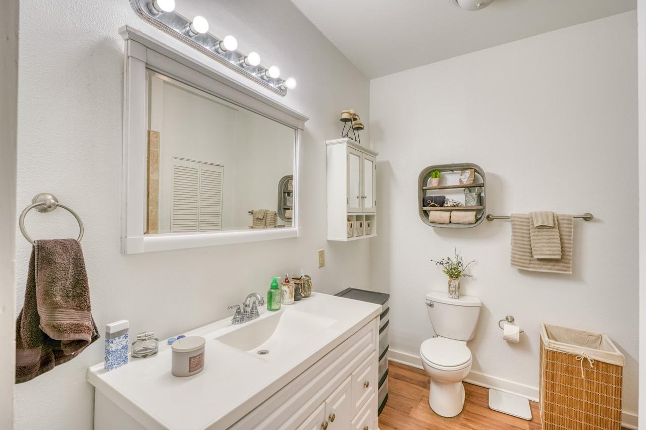 12222 N Fm 487 Property Photo 14