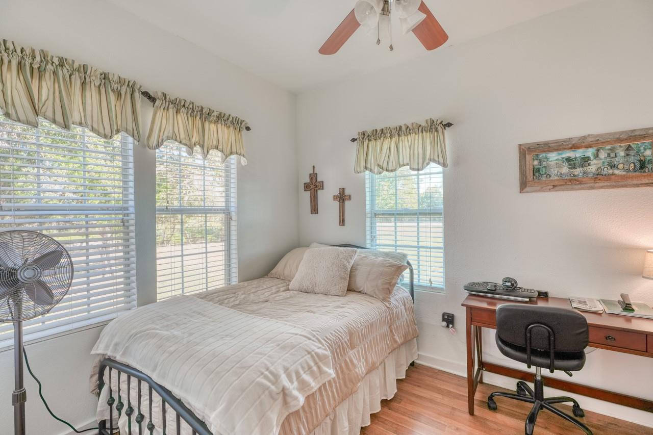 12222 N Fm 487 Property Photo 15